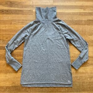 Amazon Essentials gray long sleeve neck sweater shirt top size small S
 b61